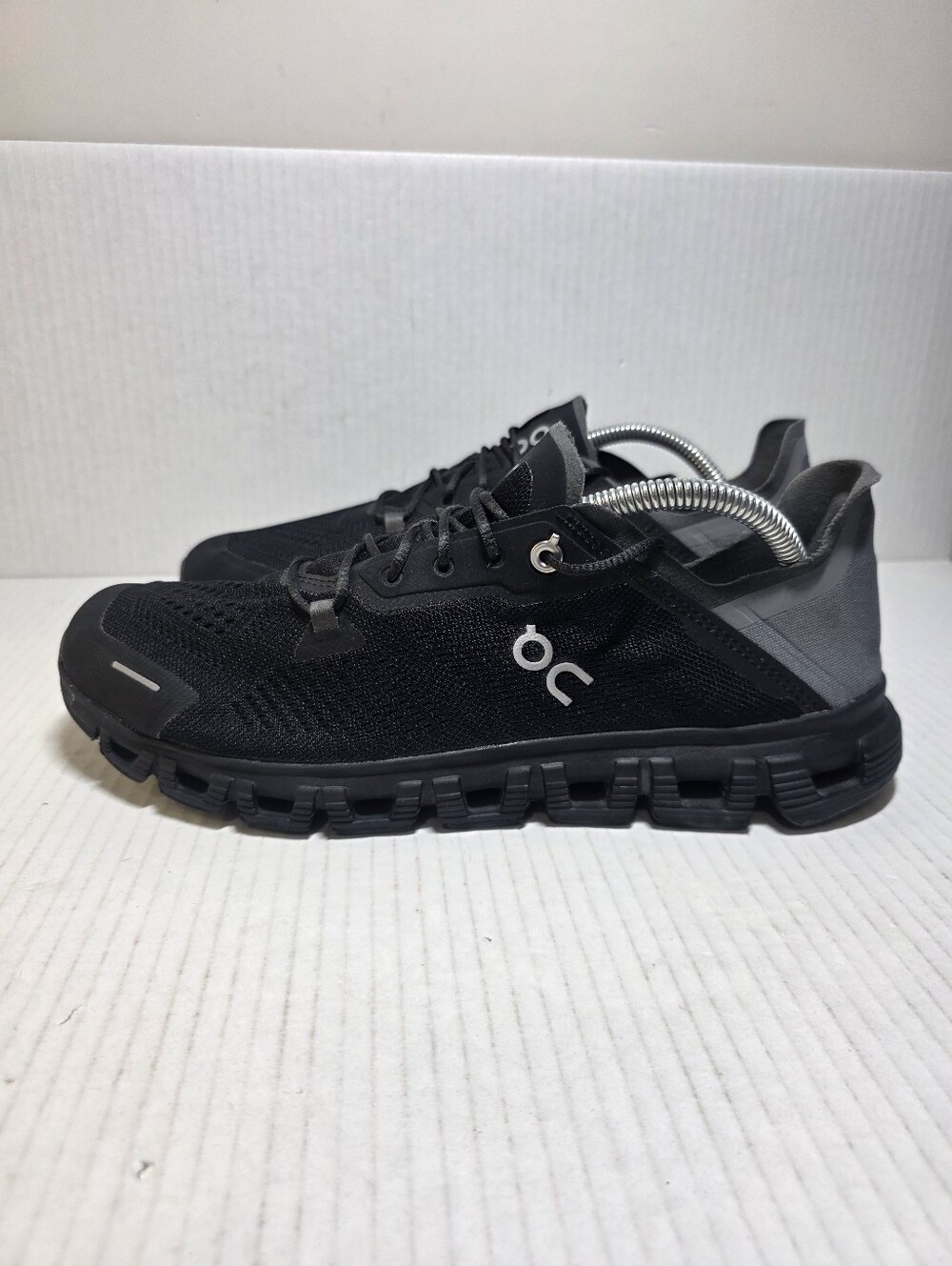 On Cloud 6 Coast Men's Running Shoes Size 9.5